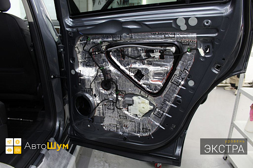 Шумоизоляция двери Фольксваген Терамонт