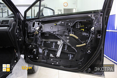 Шумо и теплоизоляция дверей Субару ХВ