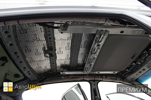 Виброизоляция крыши Хонда Аккорд