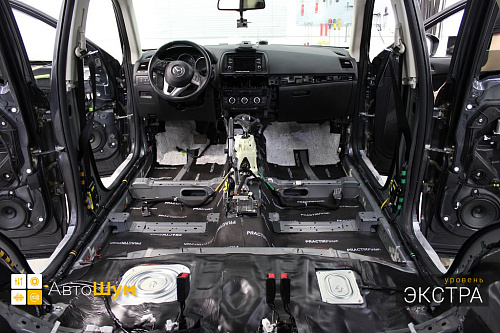 Звукоизоляция днища Мазды Сх 5