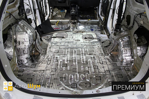 Виброизоляция багажника Митсубиси Аутледер