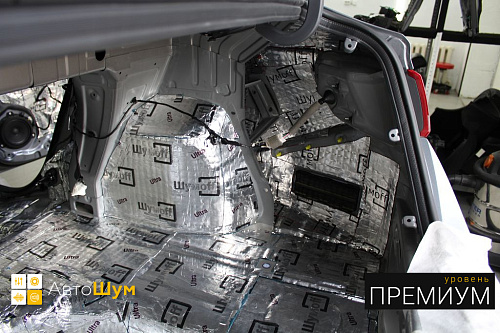 Виброизоляция арок Хендай Солярис.