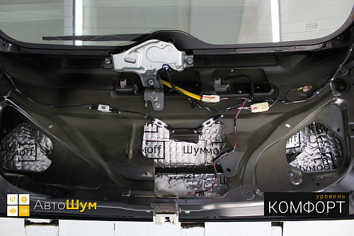 Виброизоляция пятой двери Митсубиси Аутлендер GF.