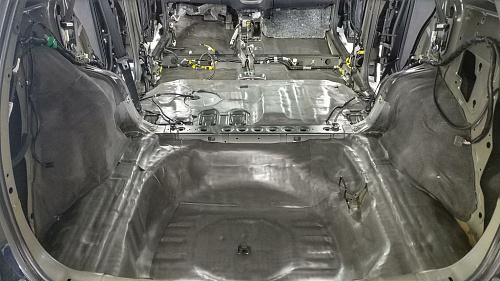 Шумоизоляция багажника Хонды СРВ