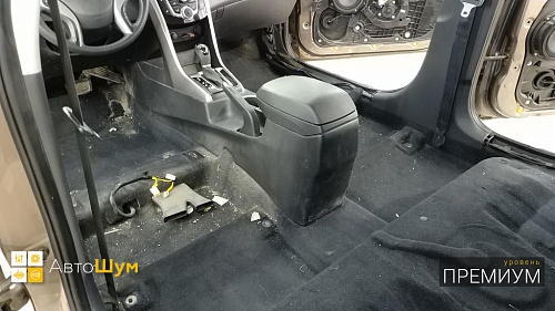 Грязный ковер Хендай Ай 30