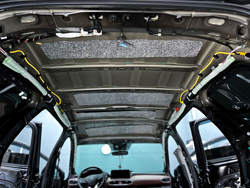 Штатная шумоизоляция крыши Хендай Санте Фе