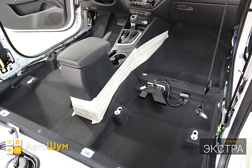 Чистый ковер Хендай Солярис