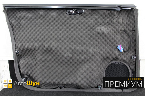 Шумоизоляция дверных обшивок Фольксваген Пассат.