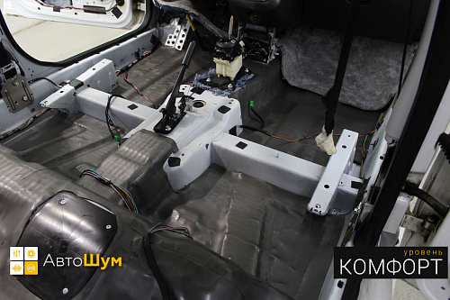 Шумоизоляция пола Лады Калины
