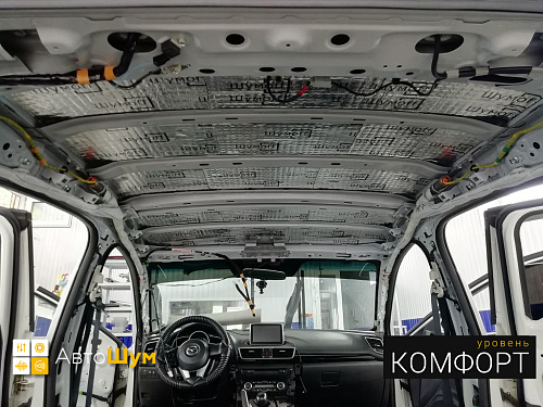 Виброизоляция крыши Мазды 3