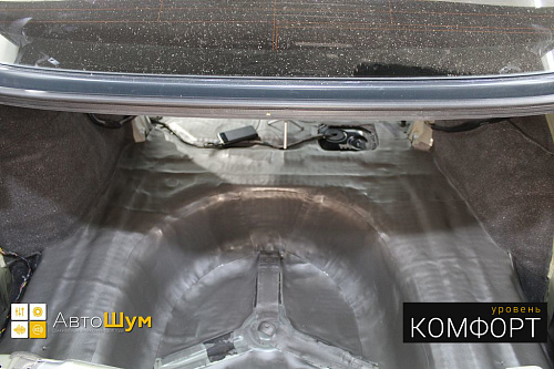 Шумо и теплоизоляция багажника Хендай I40.