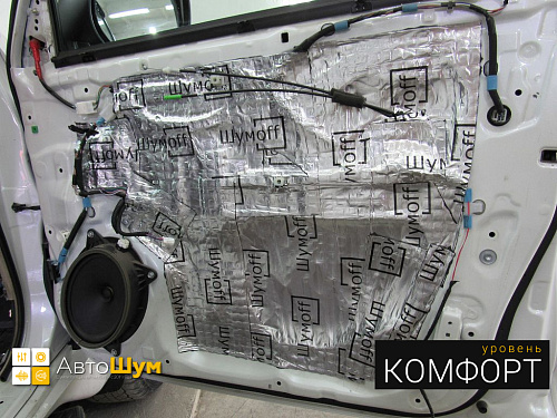 Окелйка технологических отверстий Шумофф М2 на ленд крузер прадо