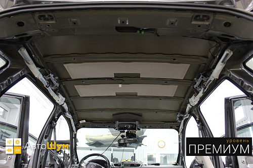 Штатная шумоизоляция крыши Ниссан Кашкай