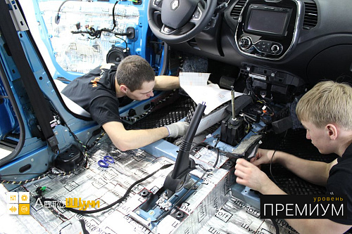 Клеим Комфорт 6 на пол Рено Каптюр