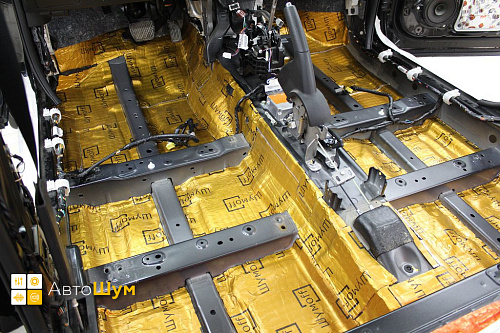 Виброизоляция пола Ниссан Х-Трейл T31