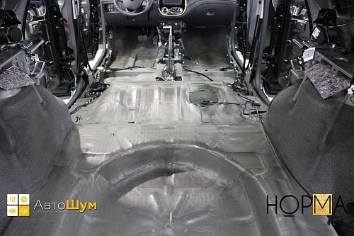 Шумо и теплоизоляция багажника Рено Каптюр.