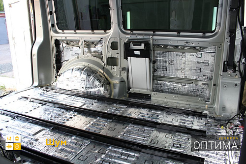 Виброизоляция арок Фольксваген Мультивэен