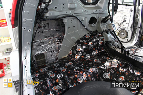 Виброизоляция арок Ниссан Х-Трейл Т31