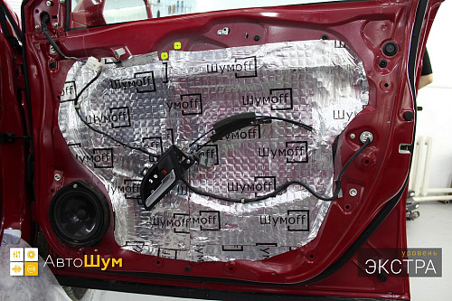 Виброизоляция двери Хонды ЦРВ