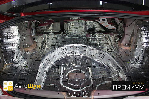 Виброизоляция багажника Митсубиси Лансер