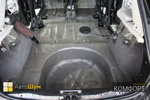 Шумоизоляция багажника Лада ИКС РЕЙ