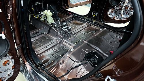 Штатная шумоизоляция Хендай Ай Икс 35