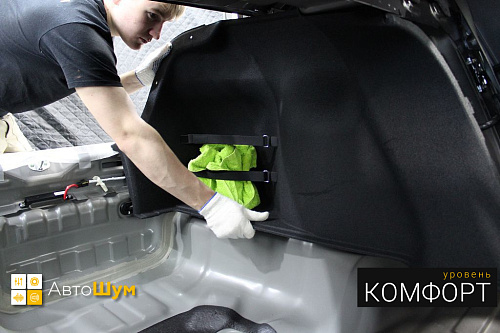 Разбираем багажник Киа Рио