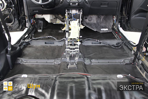 Звукоизоляция днища Хендай Икс35