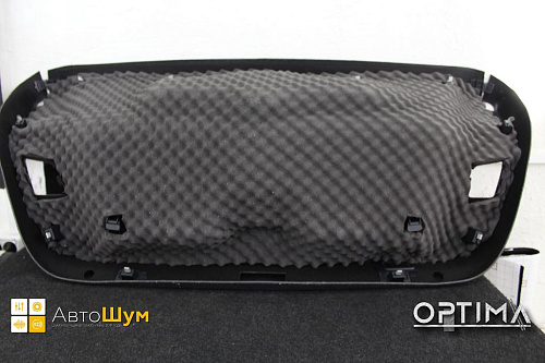 Шумоизоляция обшивки крышки багажника Фольксваген Пассат.