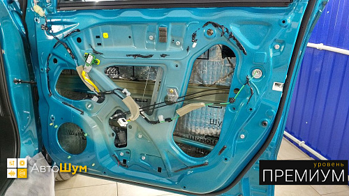 Виброизоляция двери Suzuki Vitara