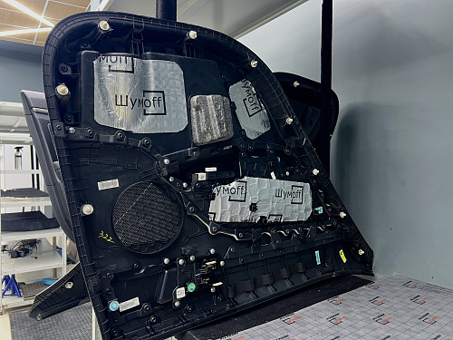 Виброизоляция дверной обшивки Хендай Элантра