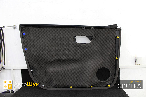 Шумоизоляция дверной обшивки Киа Рио