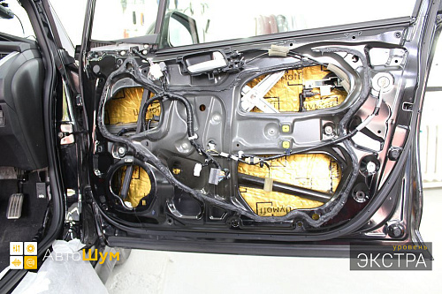 Виброизоляция дверей Хонда Джейд