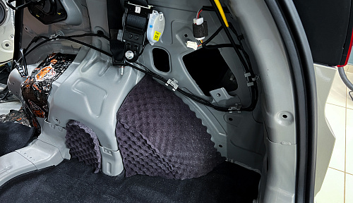 Шумоизоляция арок Хёндай Крета