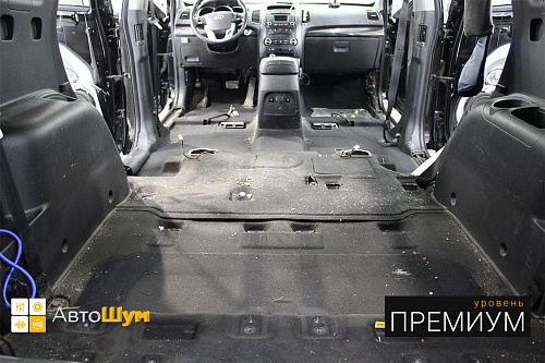 Грязный ковер Киа Соренто