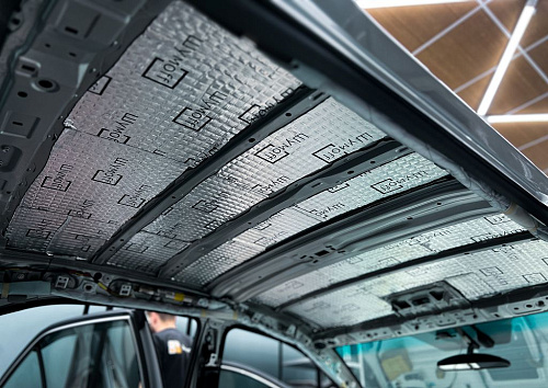 Виброизоляция крыши Тойта Камри