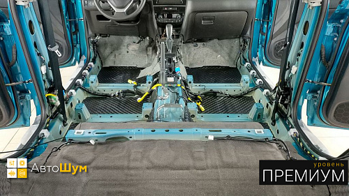Шумоизоляция пола Suzuki Vitara