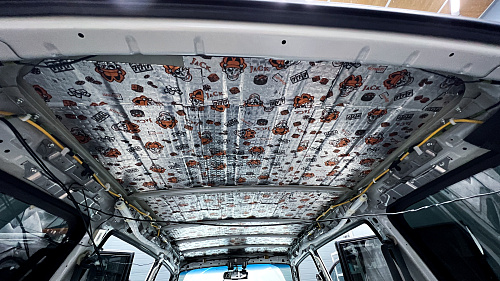 Виброизоляция крыши Митсубиси Паджеро