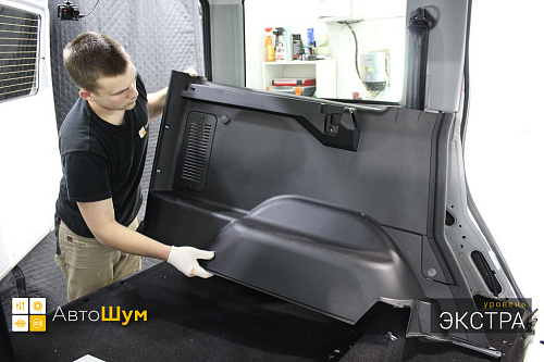 Разбираем багажник УАЗ Патриот