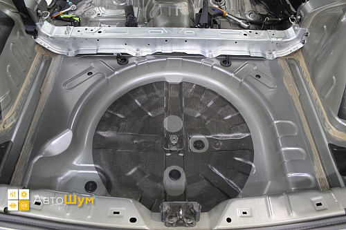 Штатная шумоизоляция багажника Ниссан Кашкай Джи11