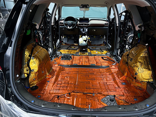 Виброизоляция багажника Хёндай Санте Фе