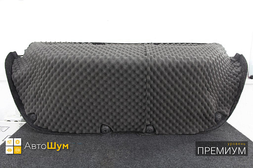 Шумоизоляция обшивки пятой двери Хонда Аккорд