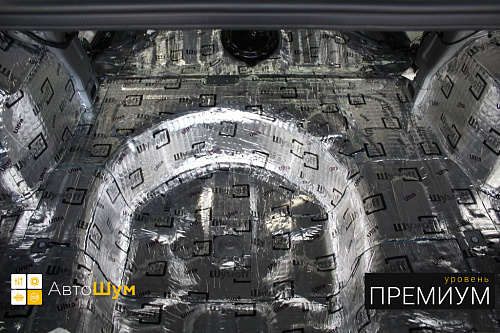 Виброизоляция багажника Хендай Солярис.