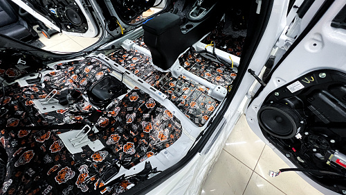 Виброизоляция пола Киа К3