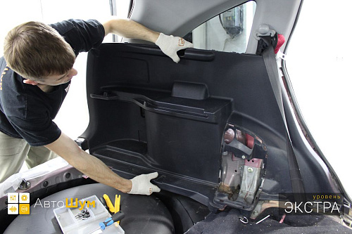 Разбираем багажник Хонды ЦРВ