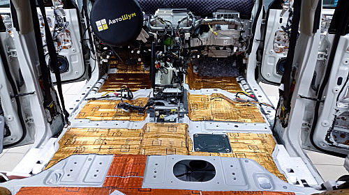 Виброизоляция пола Митсубиси Паджеро