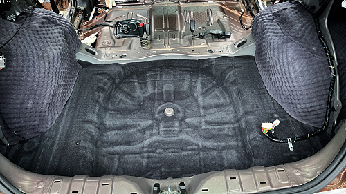 Шумоизоляция багажника Хендай Ай Икс 35