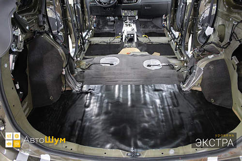 Шумоизоляция багажника Митсубиси Аутледер.