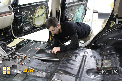 Звукоизоляция пола Тойоты Ленд Крузер Прадо 120