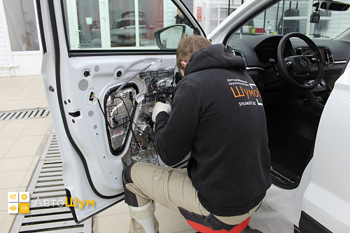 Клеим Шумофф Joker Шкода Карок